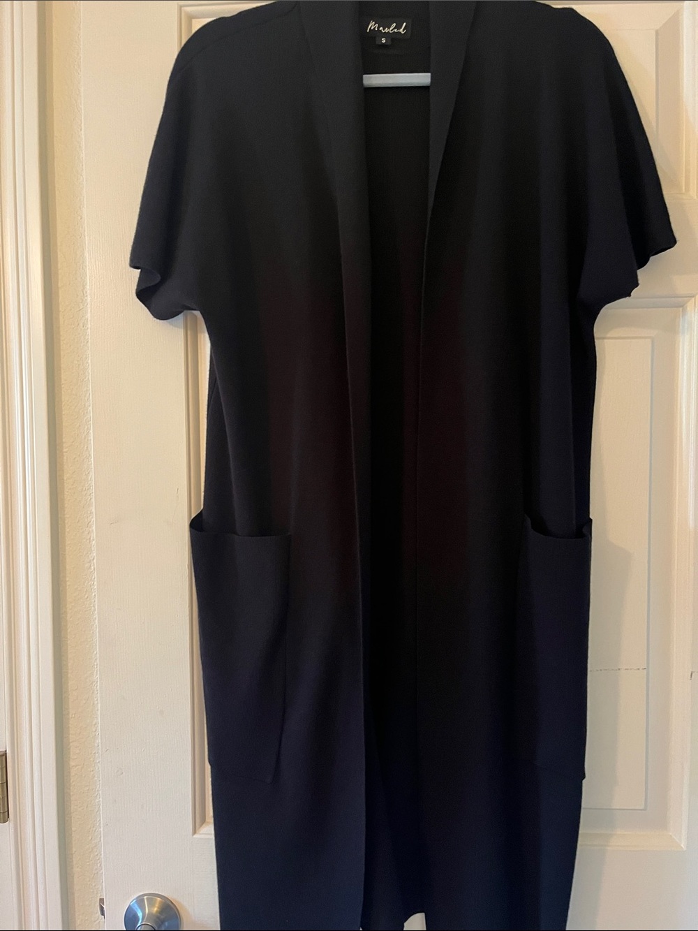 NWOT Marled Women's Black knit short sleeve cardigan with pockets